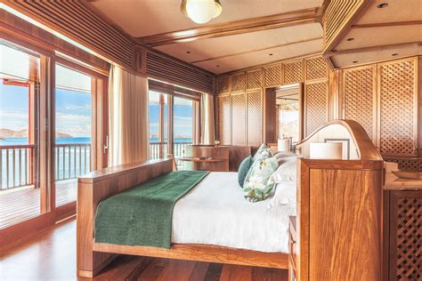 Get To Know 9 Most Famous Hotel Rooms In The World.